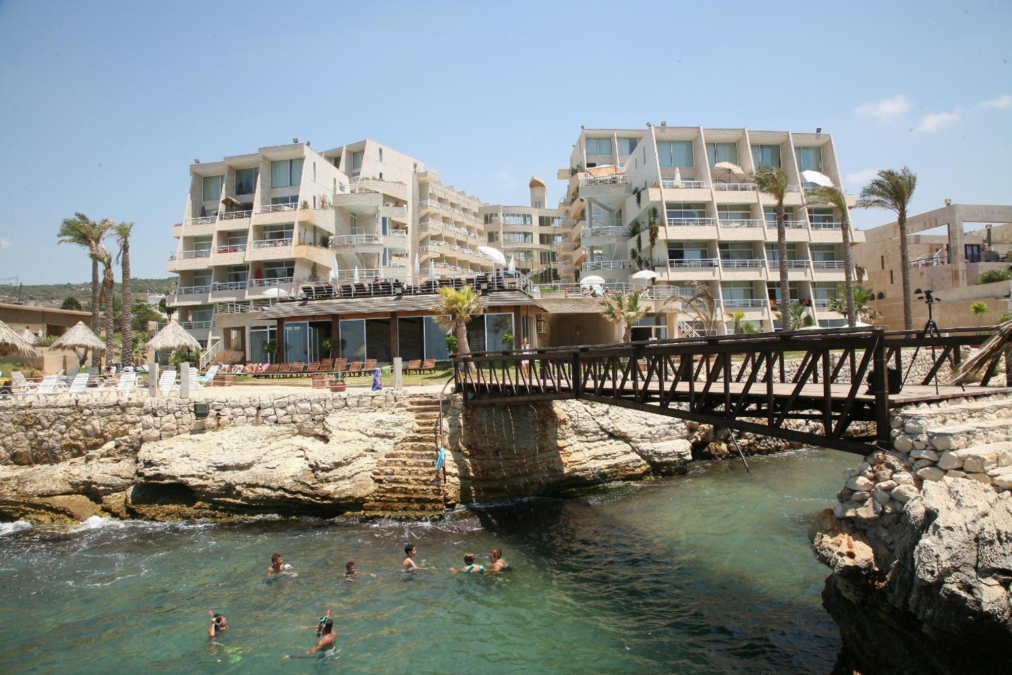 Castel Mare Beach Hotel & Resort Byblos Esterno foto