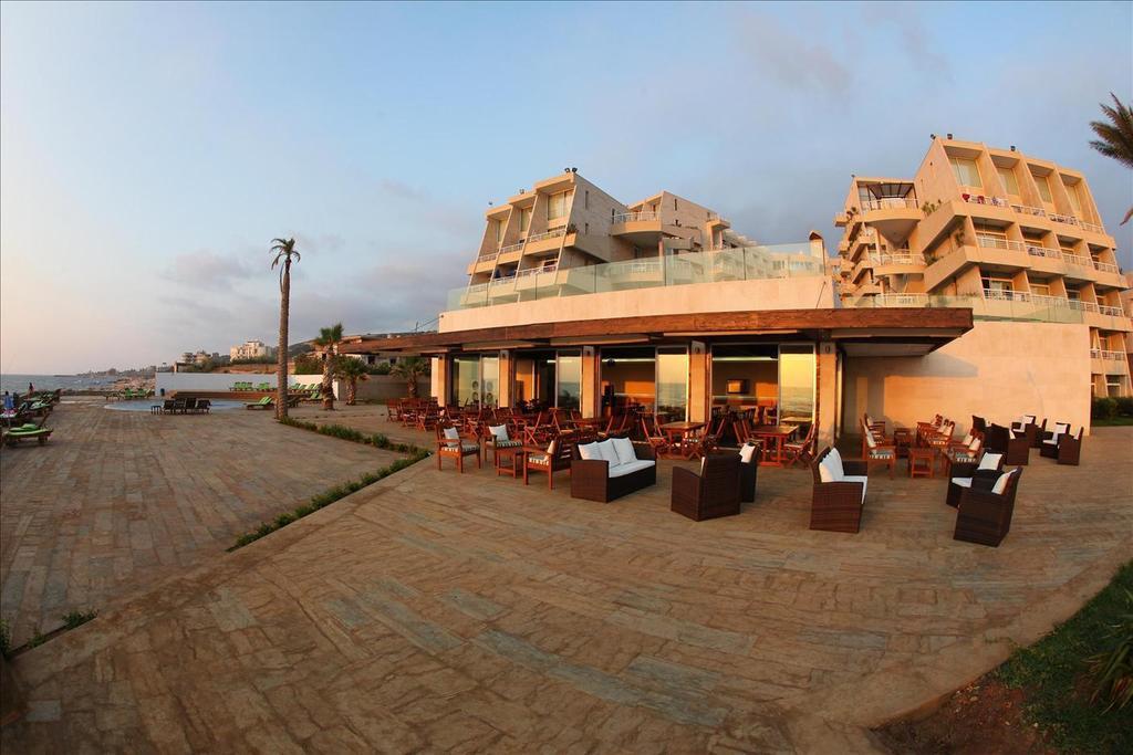 Castel Mare Beach Hotel & Resort Byblos Esterno foto